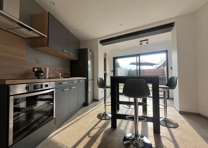 Holiday home Le Davidson, Maison Avec Jardin *